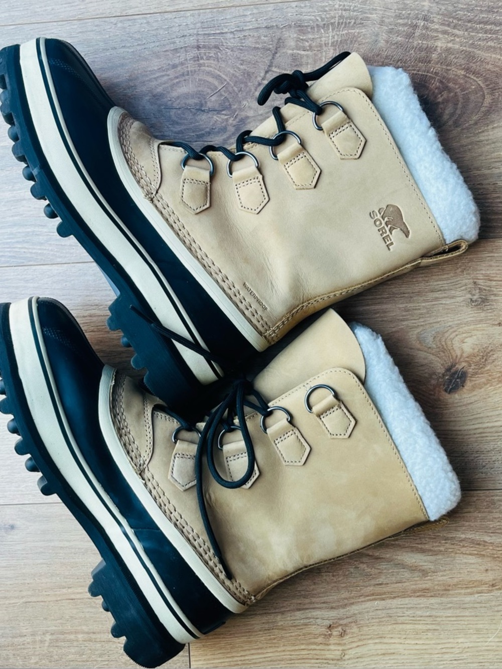 Sorel Boots Never Worn Caribou Waterproof Lined